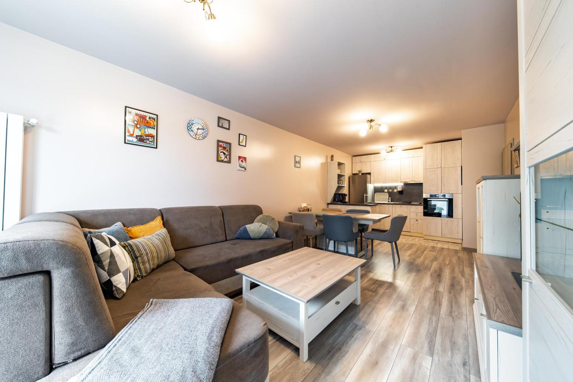Happy Town Apartments Veliko Turnovo Bagian luar foto